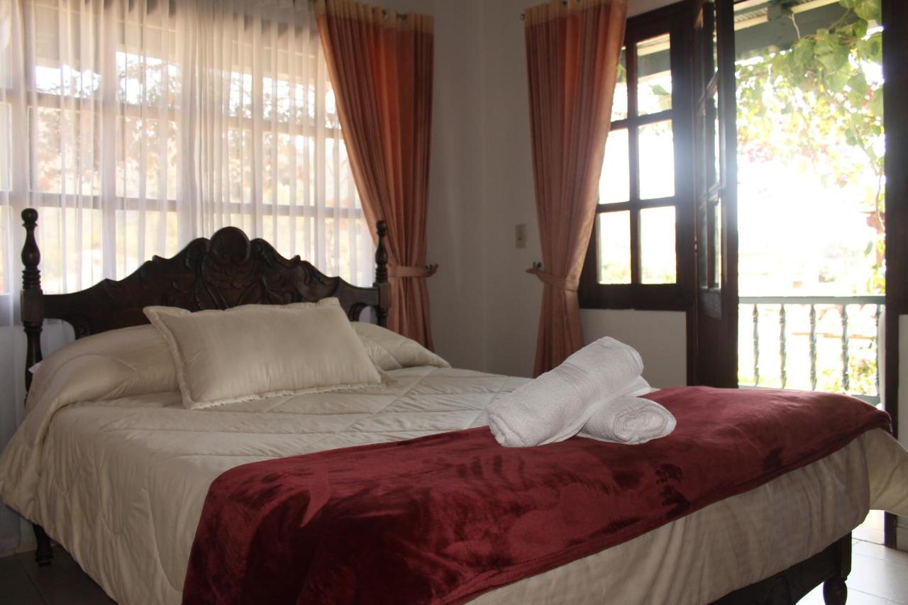 Hospedaje Casa Marsella فيلا دي ليفا المظهر الخارجي الصورة