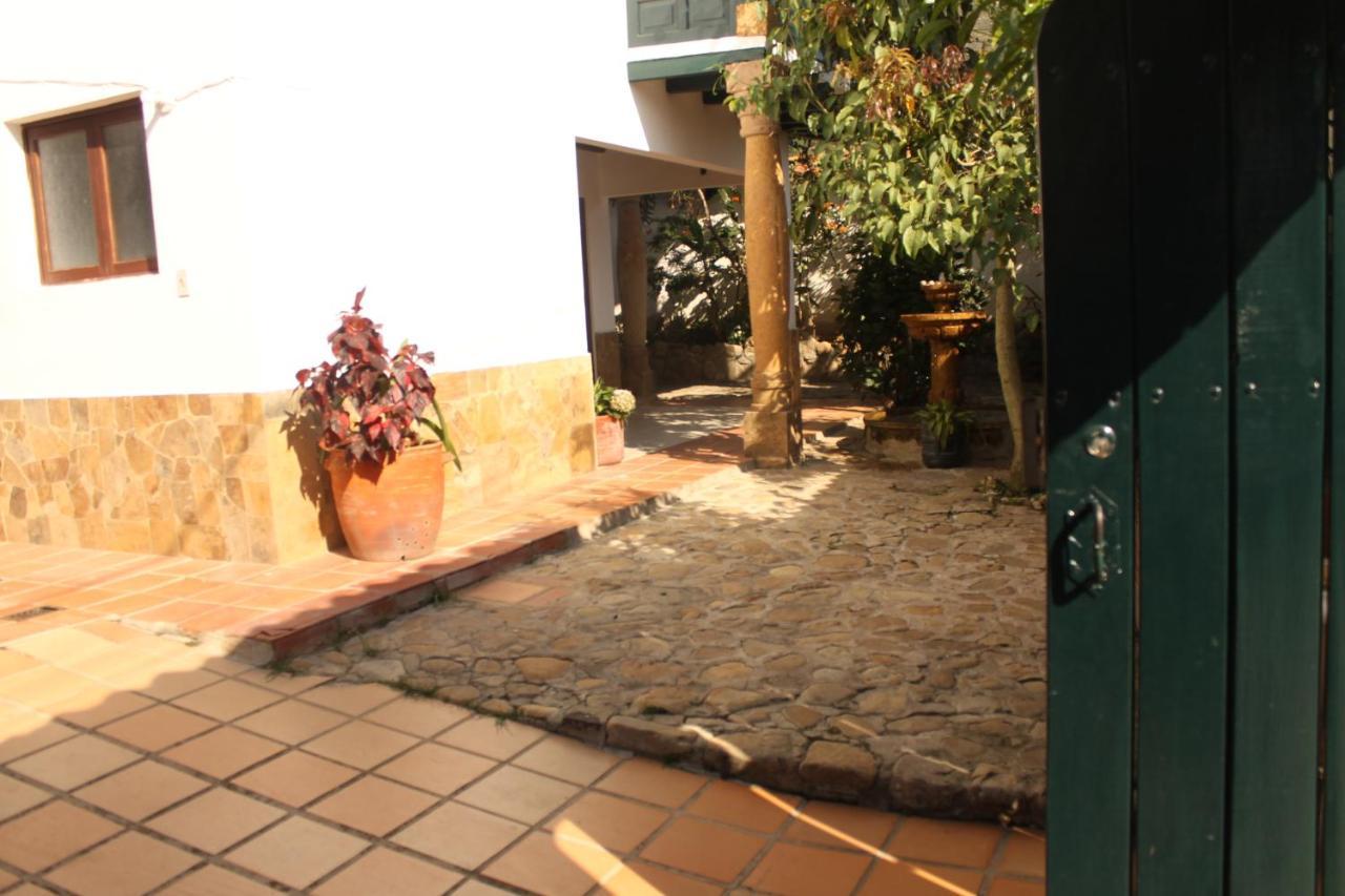 Hospedaje Casa Marsella فيلا دي ليفا المظهر الخارجي الصورة